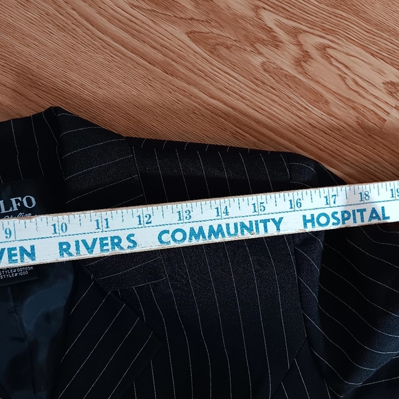 Adolfo Atelier Womens Size 10 Pin Striped Dress Jacket Black Button Down - Picture 8 of 8